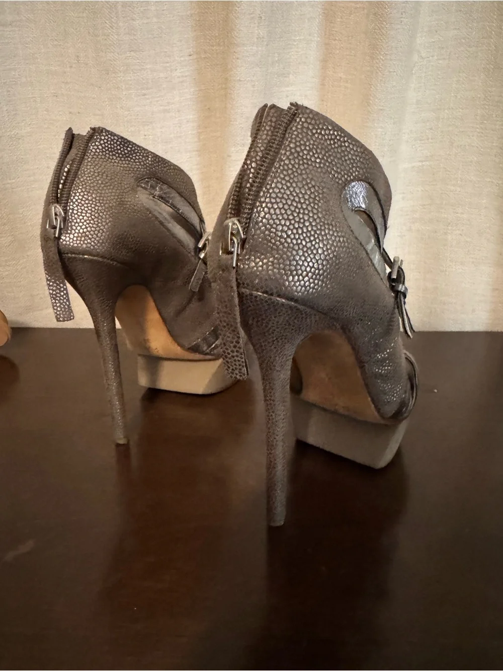 Metallic Gray Open-Toe Wedge Heels with Buckle Detail